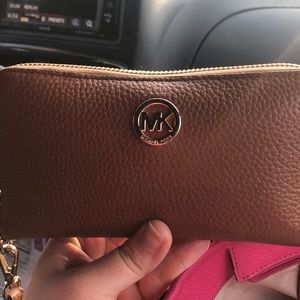 MK wallet